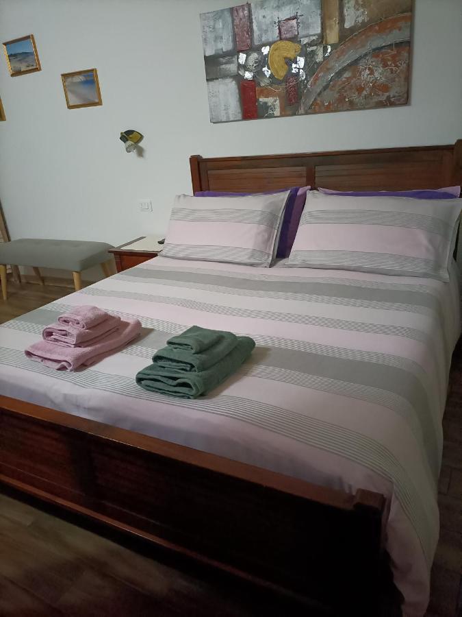 Bed And Breakfast Raggio Di Sole Iglesias Luaran gambar