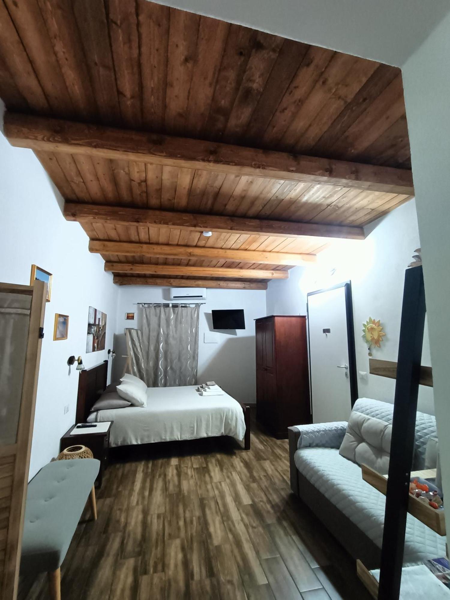 Bed And Breakfast Raggio Di Sole Iglesias Luaran gambar