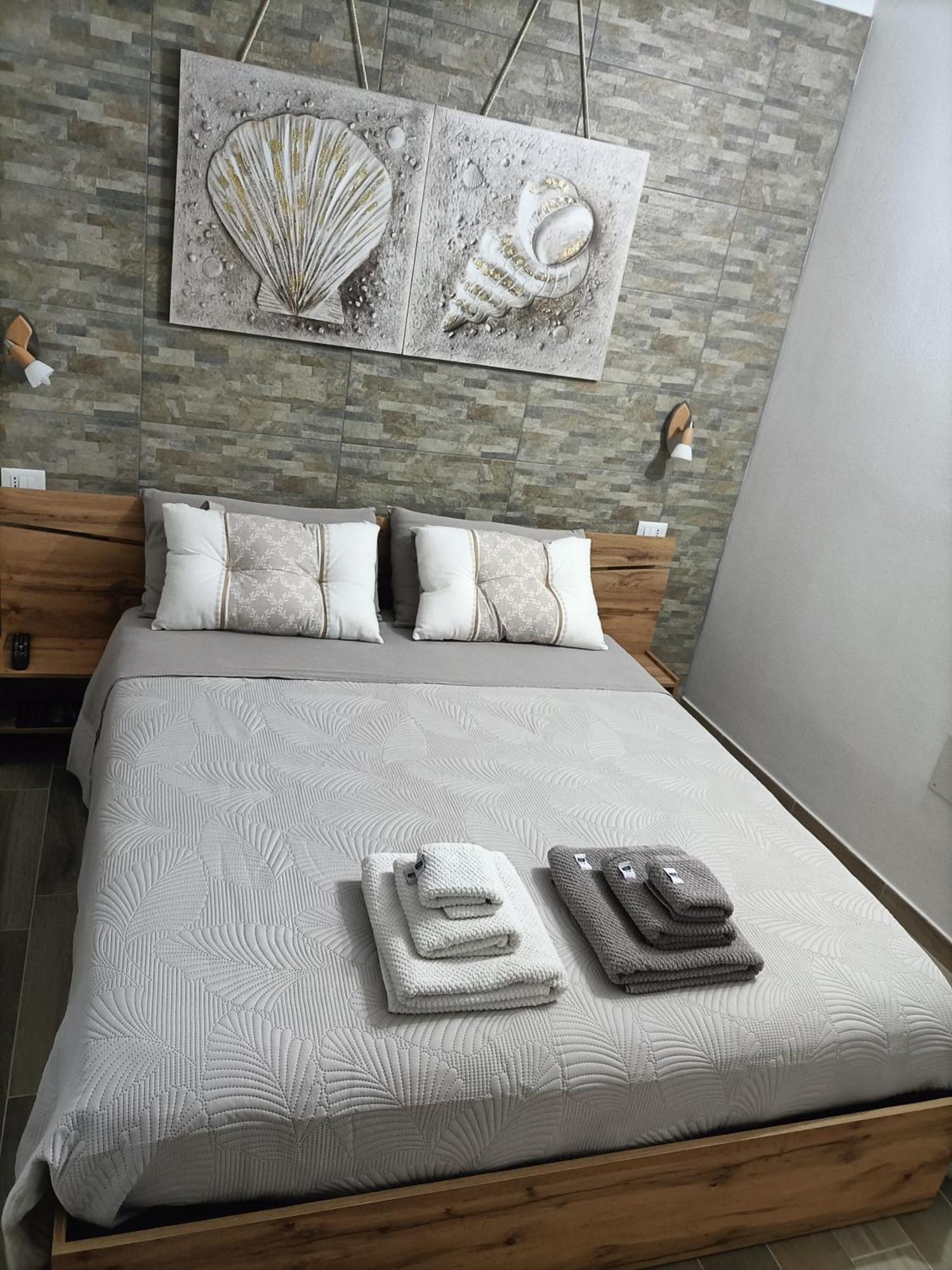 Bed And Breakfast Raggio Di Sole Iglesias Luaran gambar