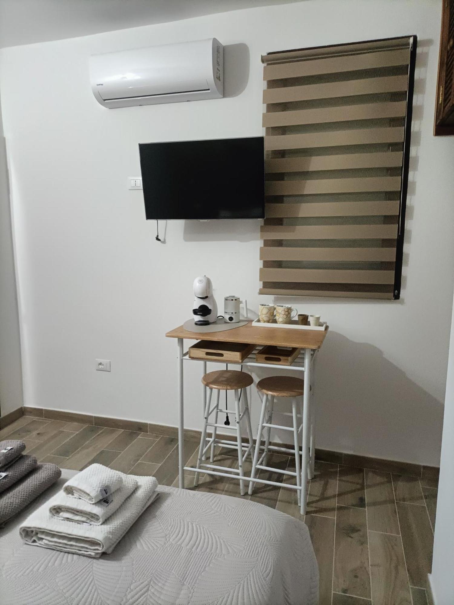 Bed And Breakfast Raggio Di Sole Iglesias Luaran gambar